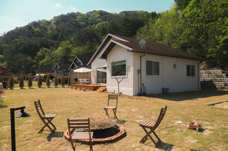 홍천, 그로브